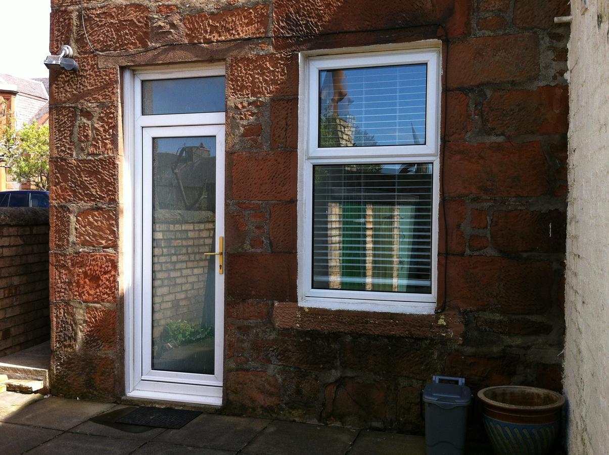 Apartment Caerlaverock Road *